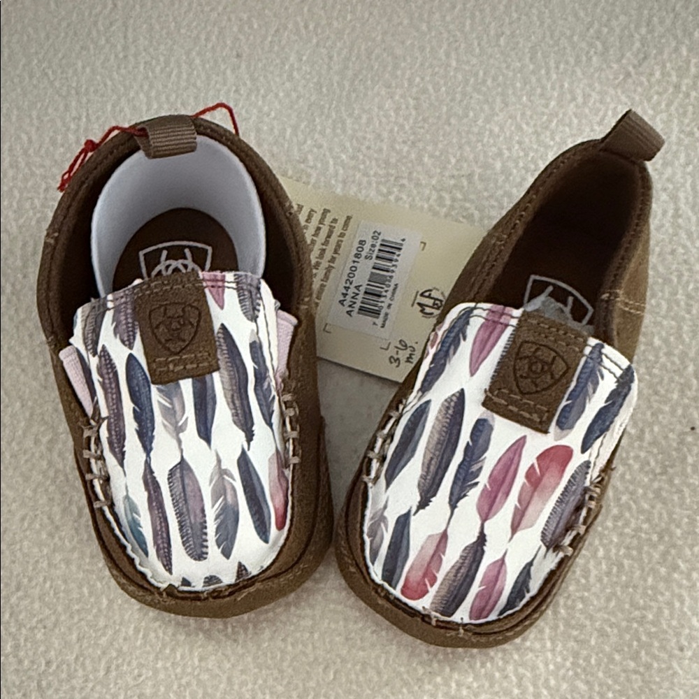 Ariat Kids' Moccasins with Feather Print